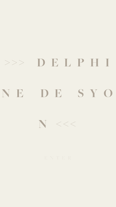 Delphine de Syon mobile